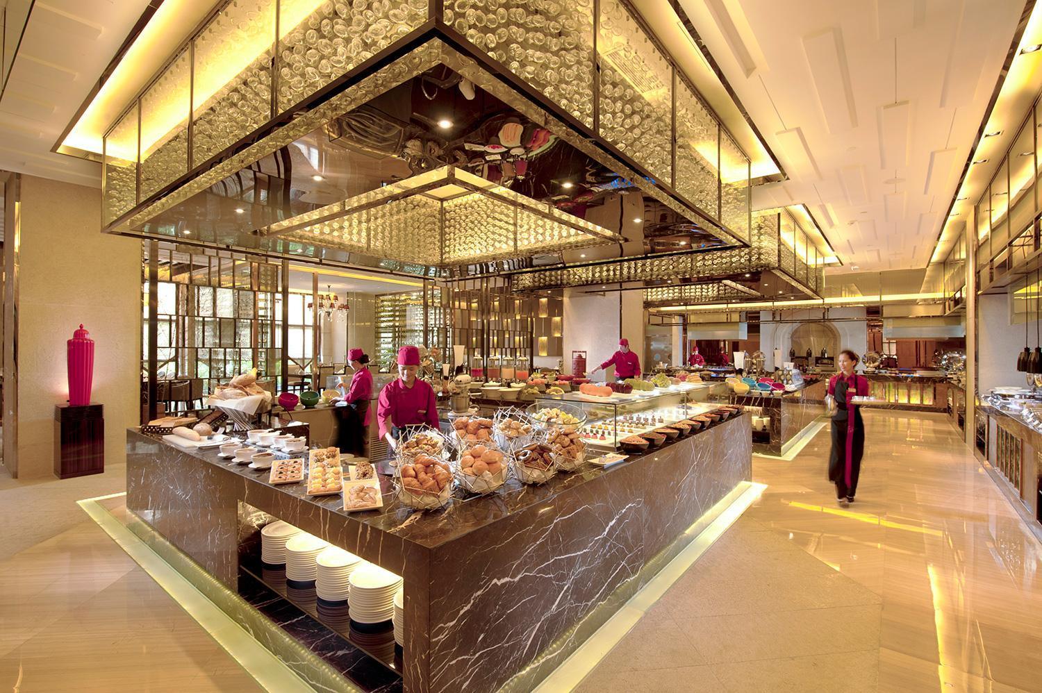 Hilton Guangzhou Baiyun - Free Shuttle For Canton Fair Period, Close To Luhu Golf Club & Leather Market Exteriér fotografie