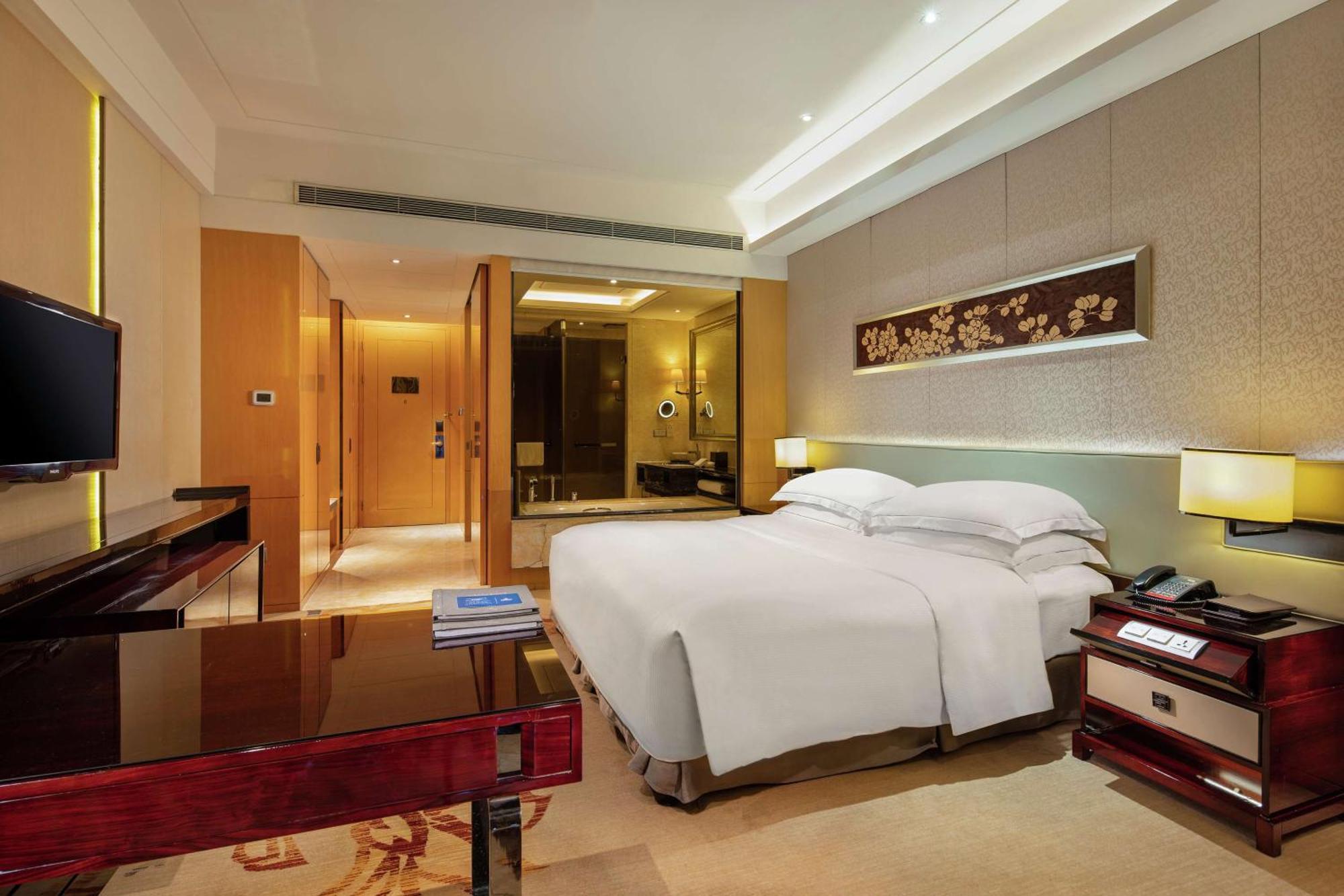 Hilton Guangzhou Baiyun - Free Shuttle For Canton Fair Period, Close To Luhu Golf Club & Leather Market Exteriér fotografie