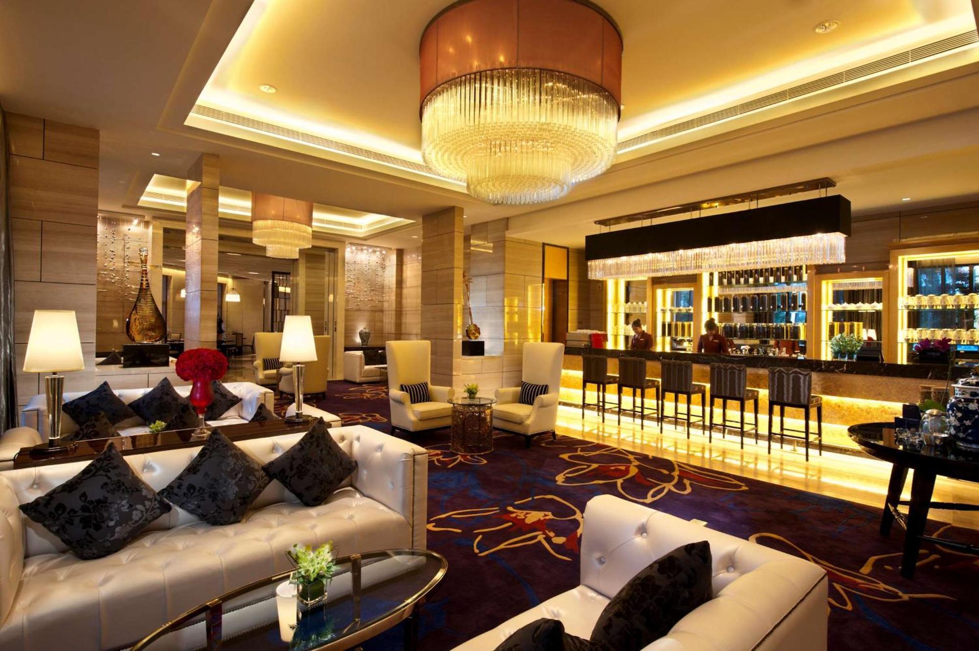 Hilton Guangzhou Baiyun - Free Shuttle For Canton Fair Period, Close To Luhu Golf Club & Leather Market Exteriér fotografie
