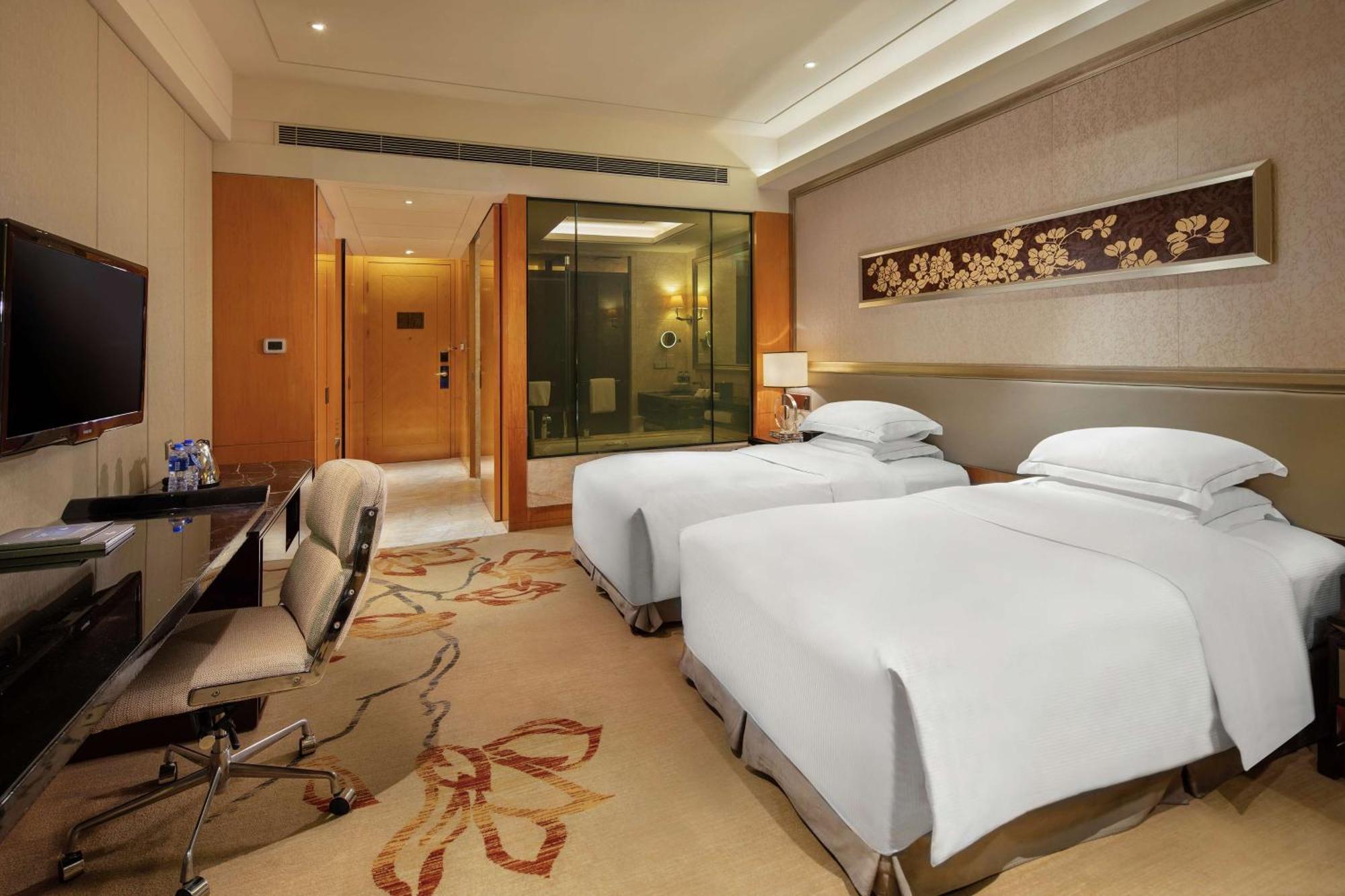 Hilton Guangzhou Baiyun - Free Shuttle For Canton Fair Period, Close To Luhu Golf Club & Leather Market Exteriér fotografie