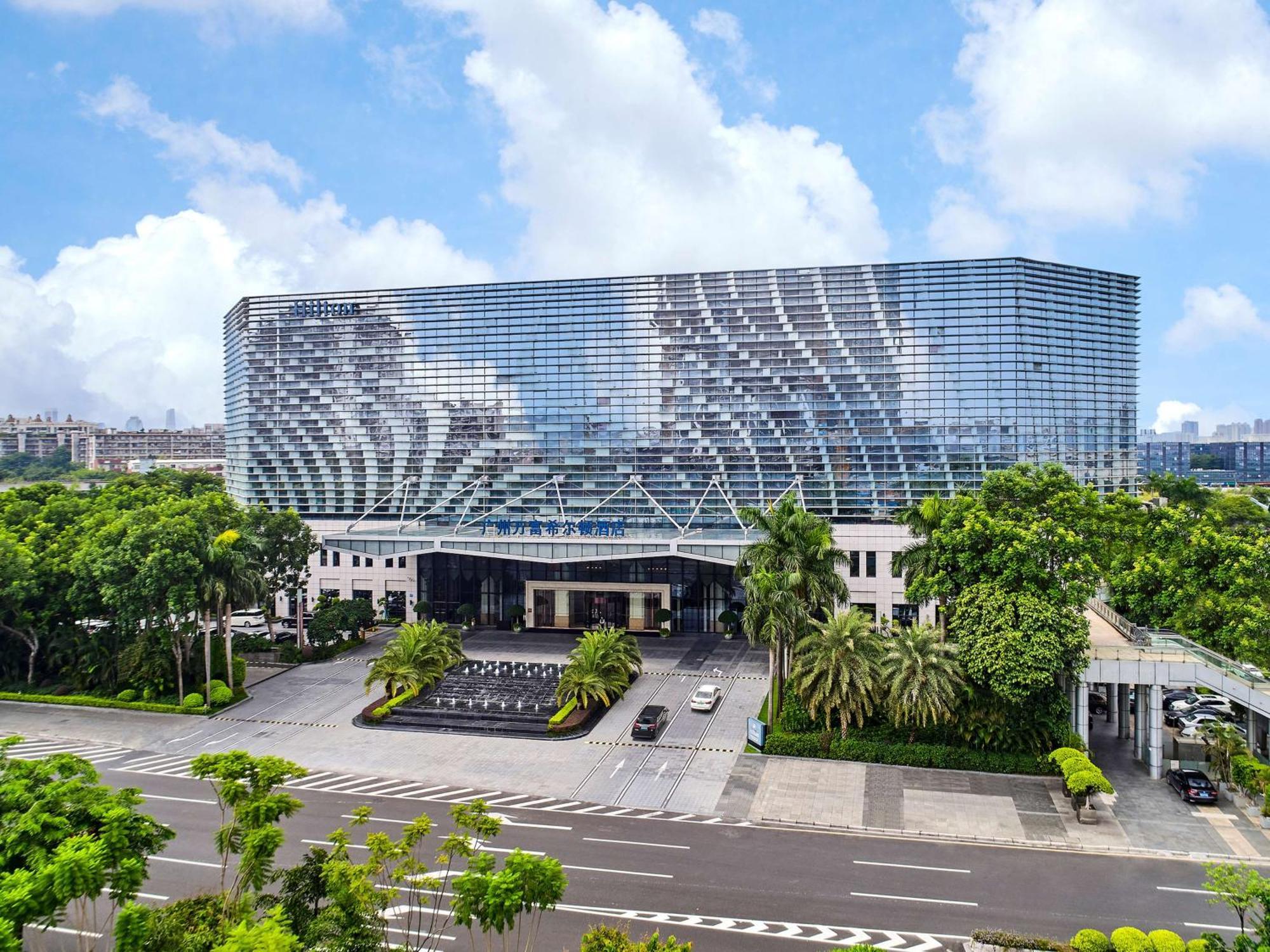 Hilton Guangzhou Baiyun - Free Shuttle For Canton Fair Period, Close To Luhu Golf Club & Leather Market Exteriér fotografie